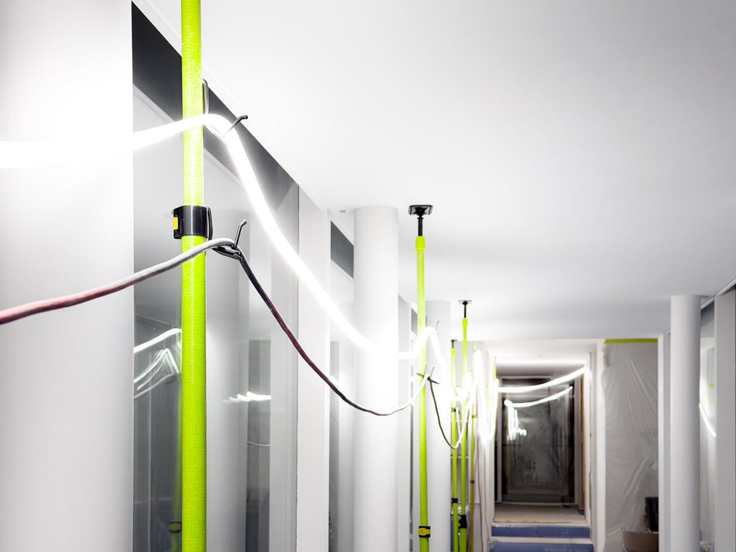 Why Overhead Lighting Is Better For Construction Sites