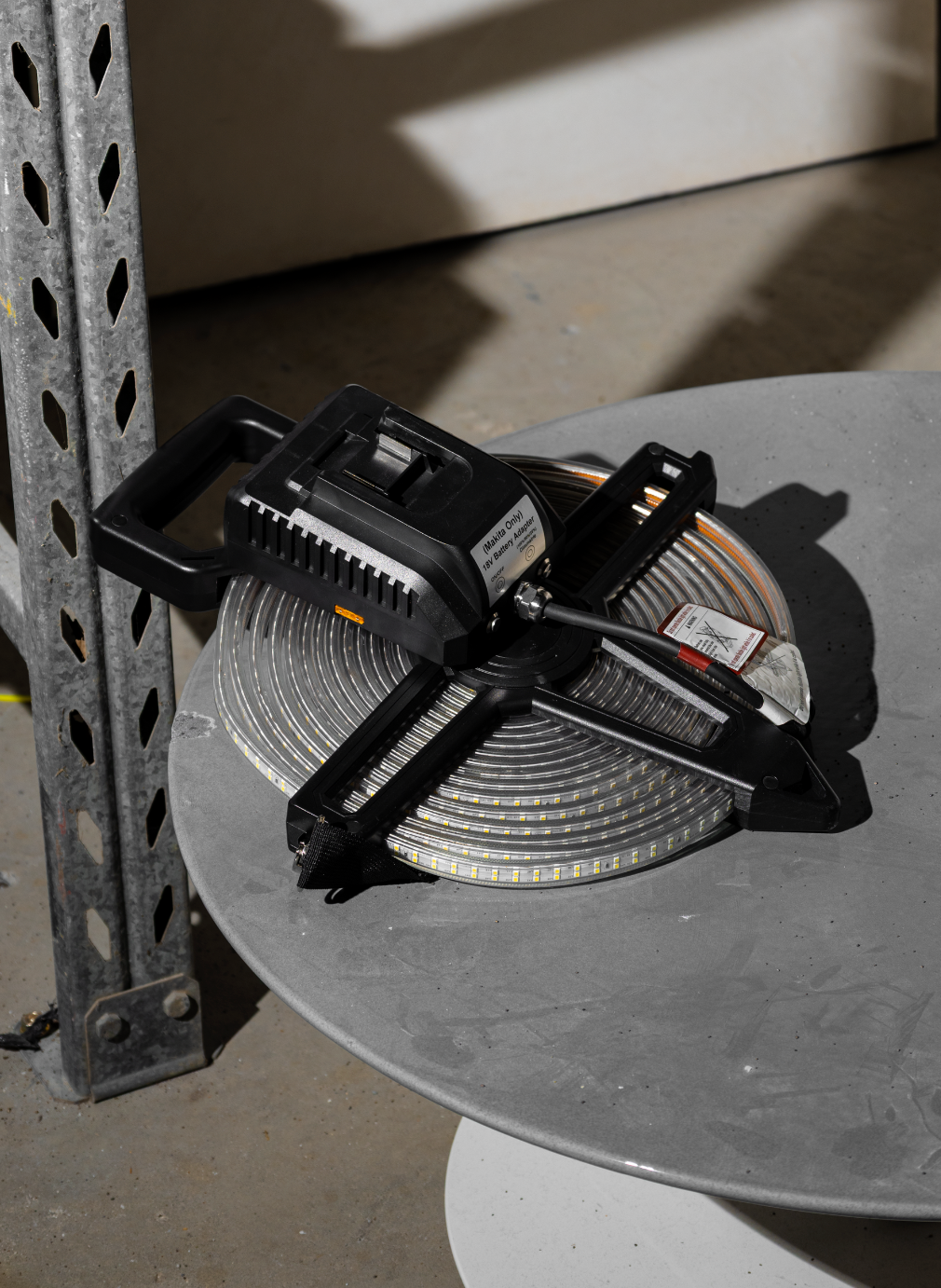 an led light reel with battery adapter